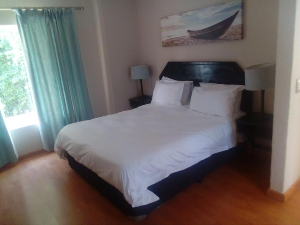 Daisy St -One Bedroom Apartment Johannesburg Exterior photo